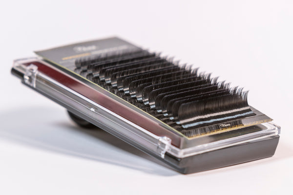 Mixed Length Premium Silk Lashes (18 Lines/Tray)